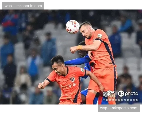 青岛海牛牟鹏飞高接抵挡完成三连扑 门线技术屡次化解险情